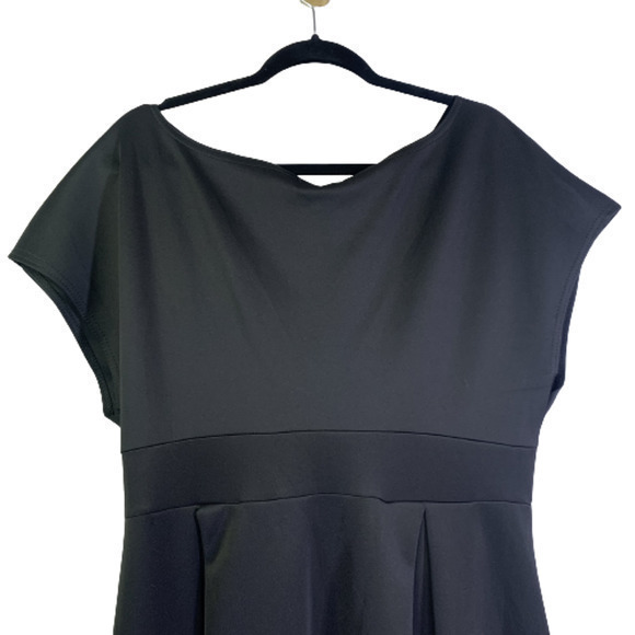 BOOHOO‎ Black Off-Shoulder Midi Dress - NWT - Picture 7 of 13